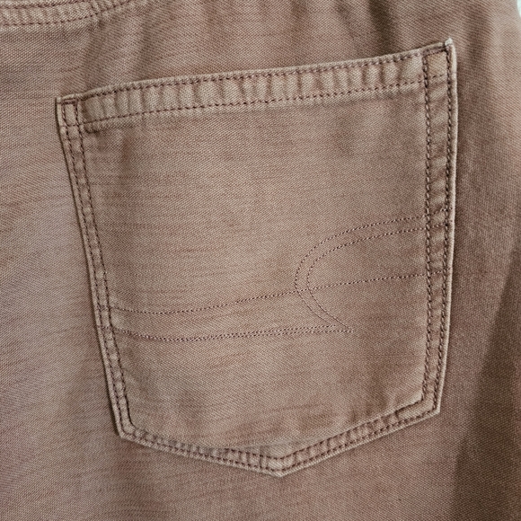 American Eagle NWT Shorts 14 Pink Stylish Distressed - Picture 6 of 11